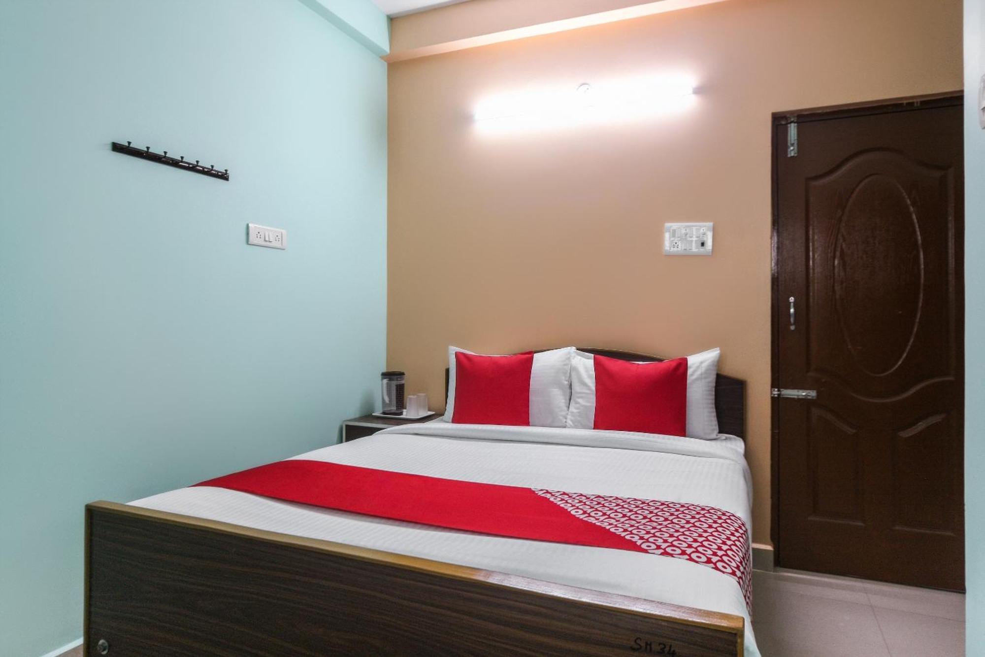 Oyo Modern Guest House Chennai Eksteriør billede