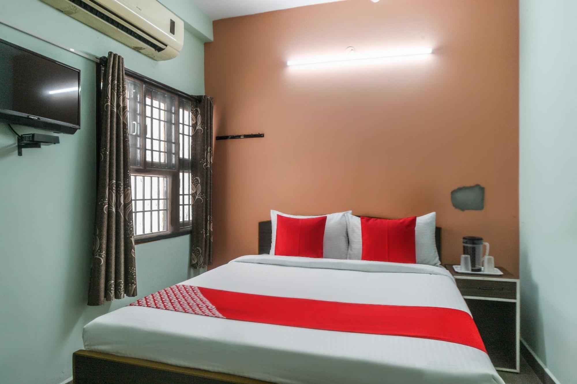 Oyo Modern Guest House Chennai Eksteriør billede
